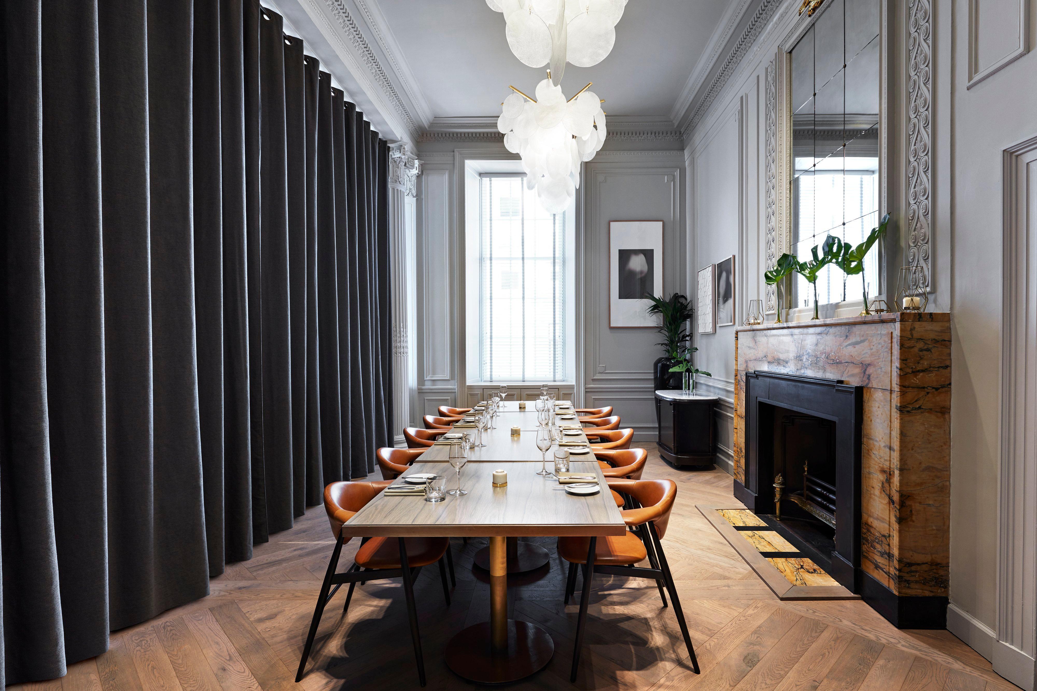Kimpton Blythswood Square Hotel & Spa By Ihg Glasgow Bagian luar foto The private dining room at The Ivy Temple Row