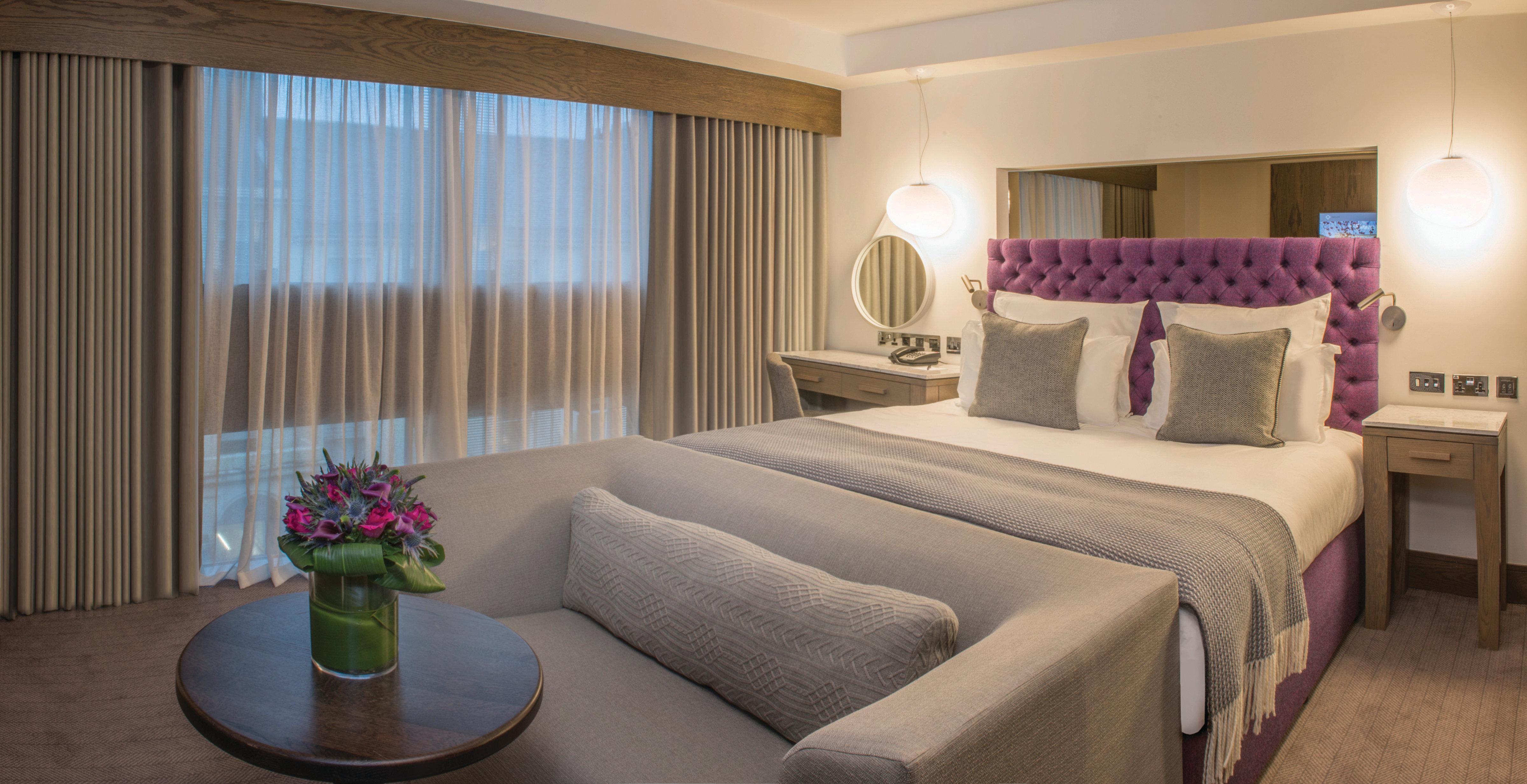 Kimpton Blythswood Square Hotel & Spa By Ihg Glasgow Bagian luar foto A bedroom at the hotel