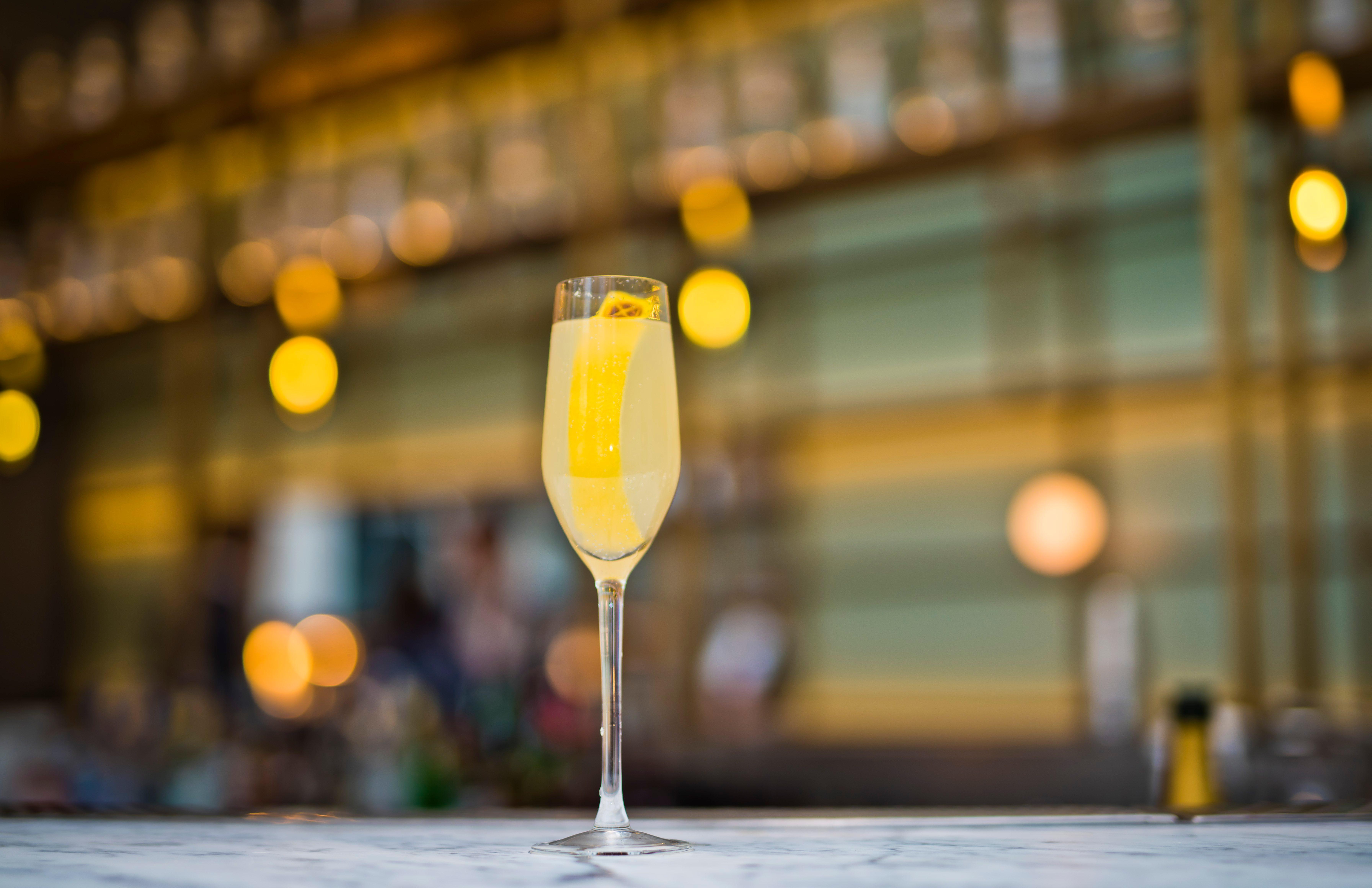 Kimpton Blythswood Square Hotel & Spa By Ihg Glasgow Bagian luar foto A French 75